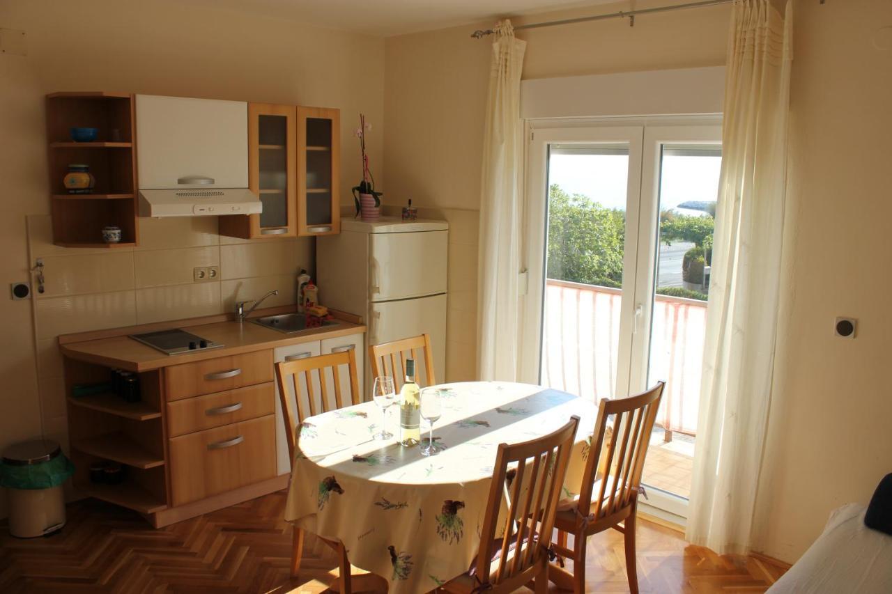 Apartmani Mouse Omis Bagian luar foto